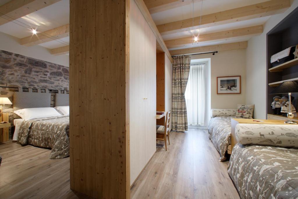 Hotel Savoia Dal 1924 San Martino Di Castrozza Δωμάτιο φωτογραφία