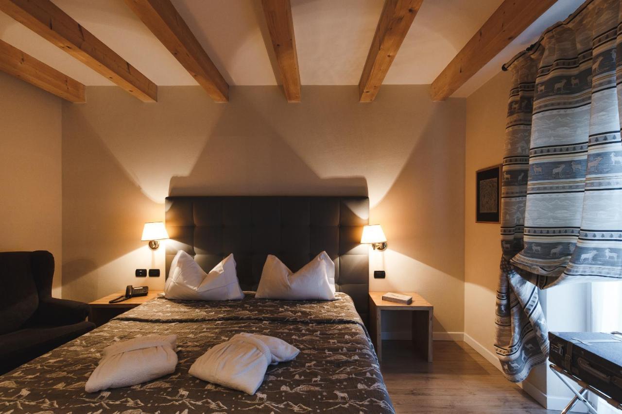 Hotel Savoia Dal 1924 San Martino Di Castrozza Εξωτερικό φωτογραφία